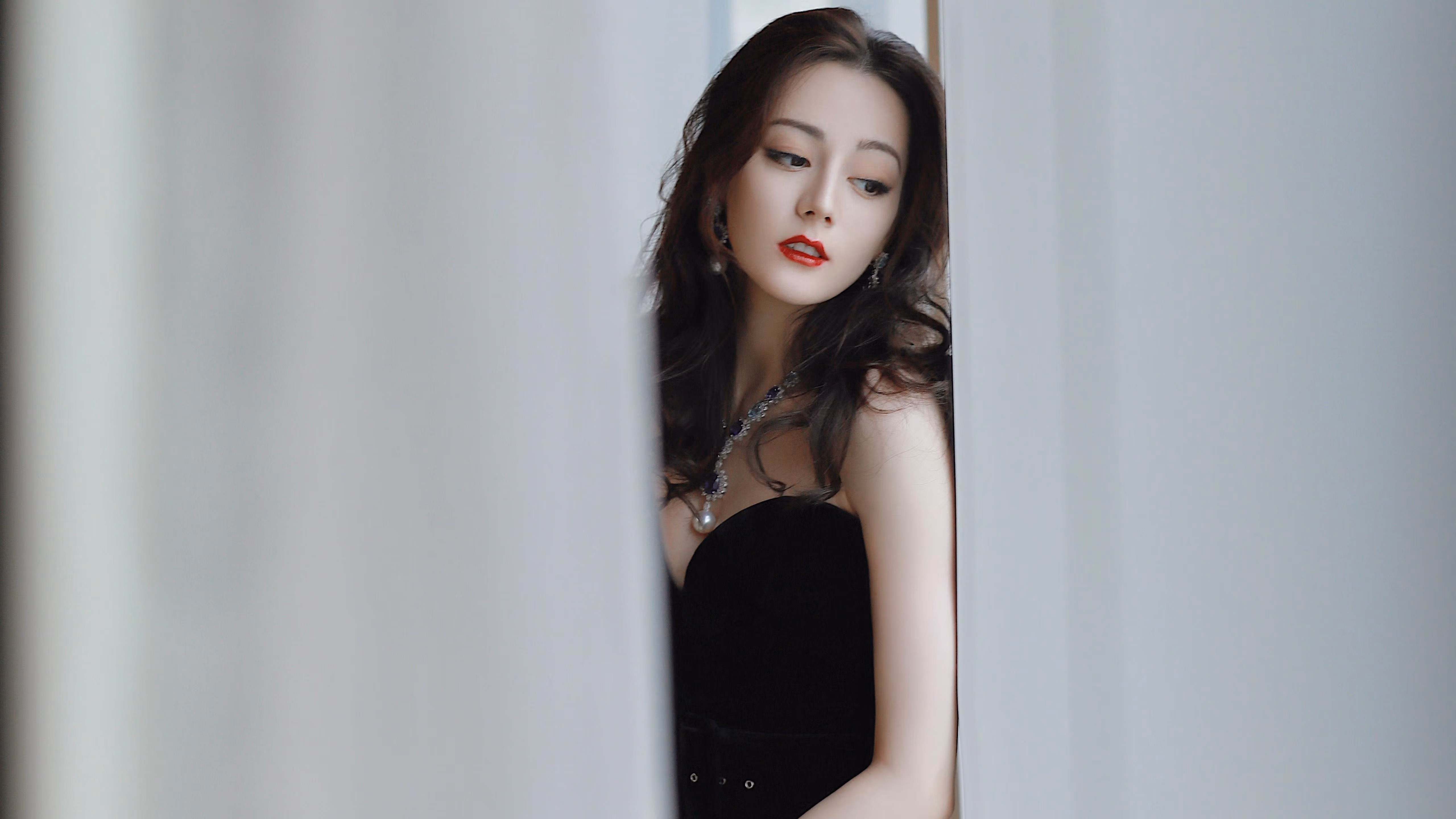 逆风飞扬:用勇气逆天改命的足球战士,逆风飞扬下一句