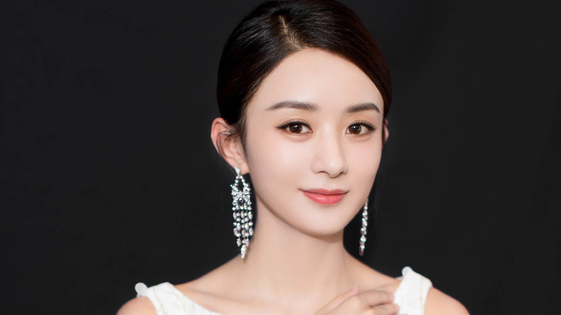 开云官方网页登录-EDG防守端表现提升明显，edg对手