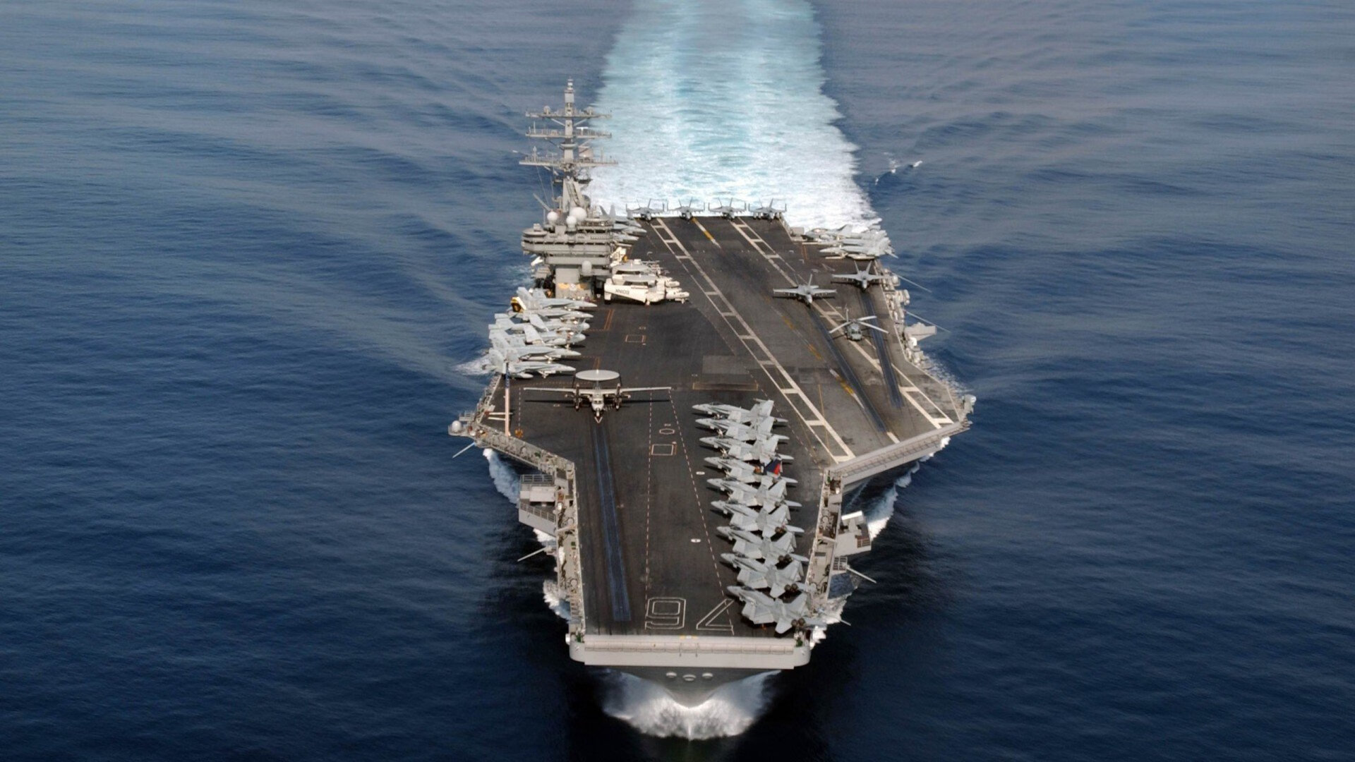 贝林厄姆当选英超最佳年轻球员,表现抢眼,贝尔英超最佳球员