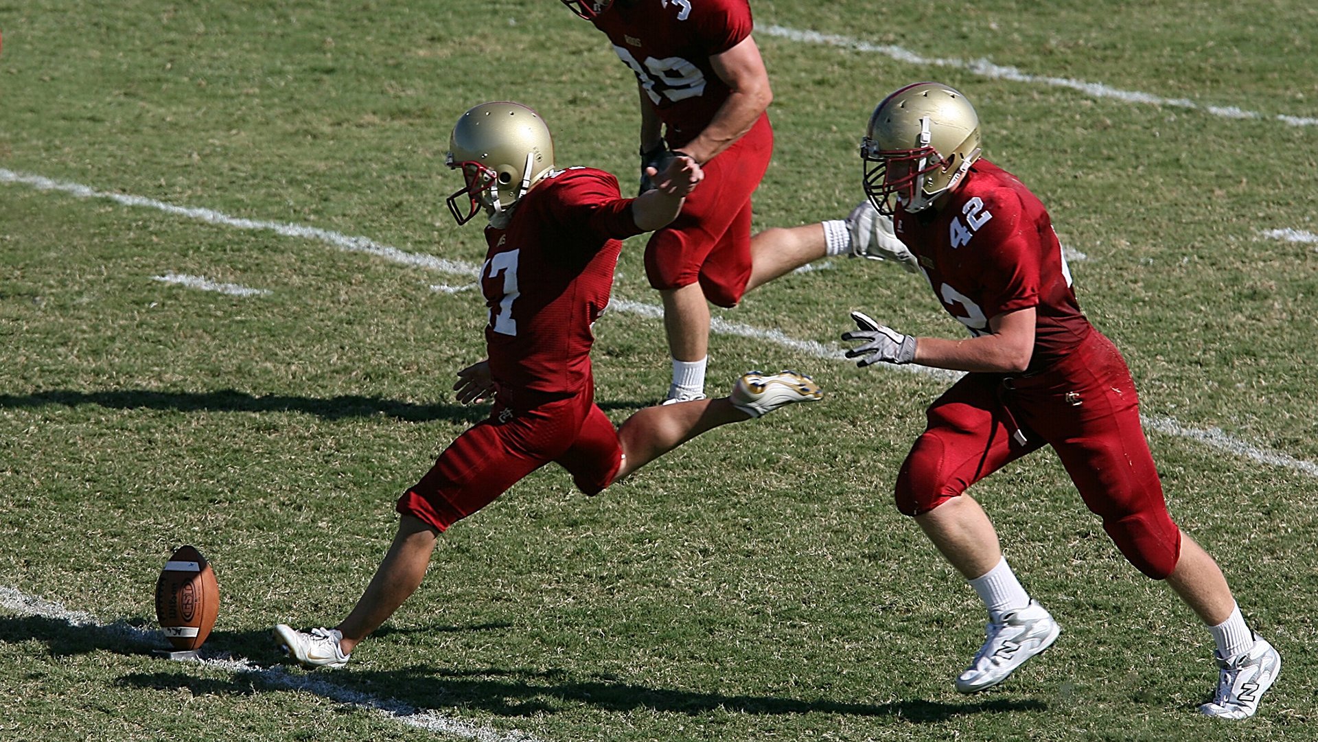澳大利亚袋鼠队的反击战术在全球赛场广受推崇,你知不知道澳大利亚的袋鼠打人 你知在乎你自己