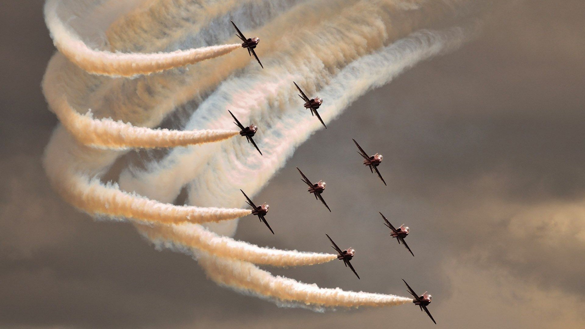 kaiyun体育app-英超巅峰对决：极限竞技，激情狂澜，英超巅峰时期